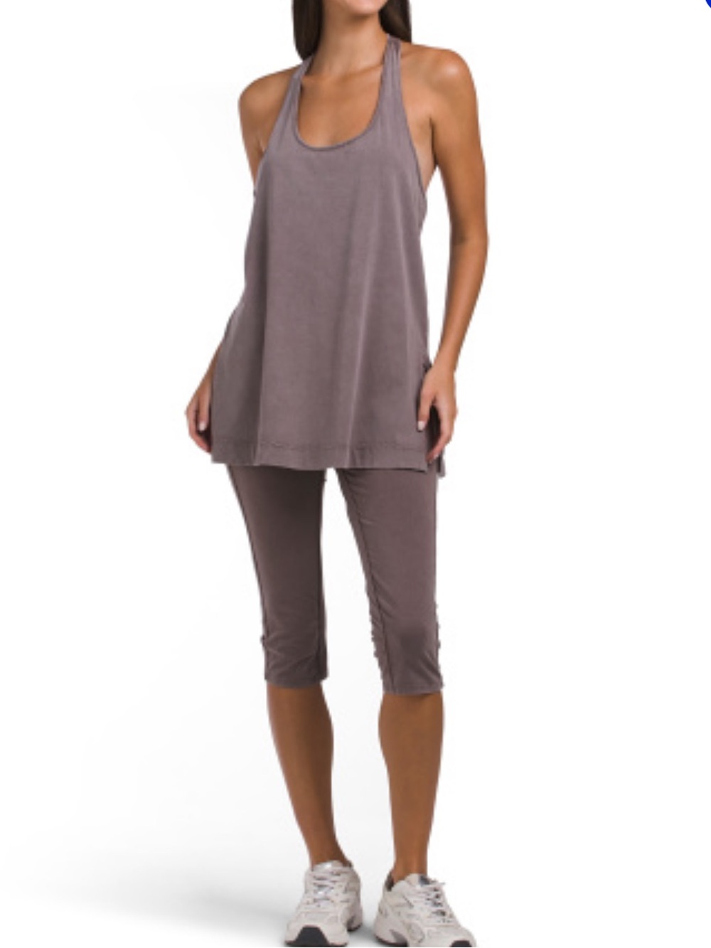 Sundry two piece halter top and Capri Set NEW size medium